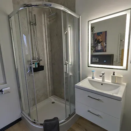 بيت للعطل Tinyhouse Nelson *